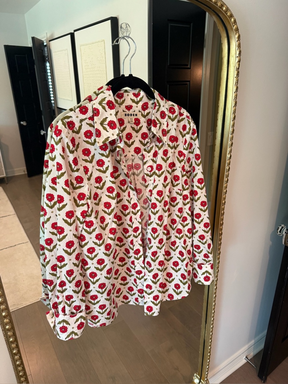 Boden White Button-Up Blouse with Red and Green Floral Print - Picture 4 of 5